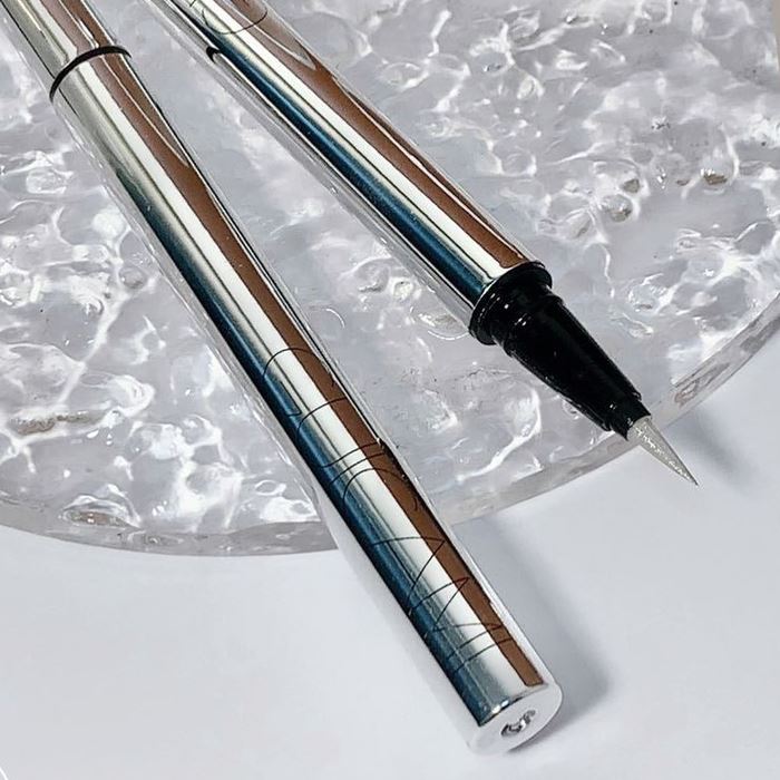 Fine Glitter Liquid Eyeliner Make-up Every Day And Night