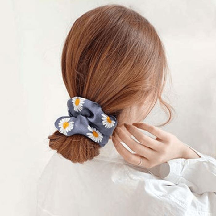 Silk Daisy Hair Scrunchies Hair Accessories Every Day And Night 