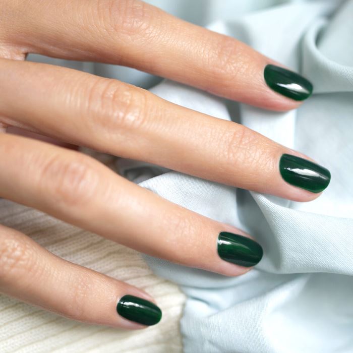 Color Gel Nail Polish (Emerald Color Collection) Every Day And Night 