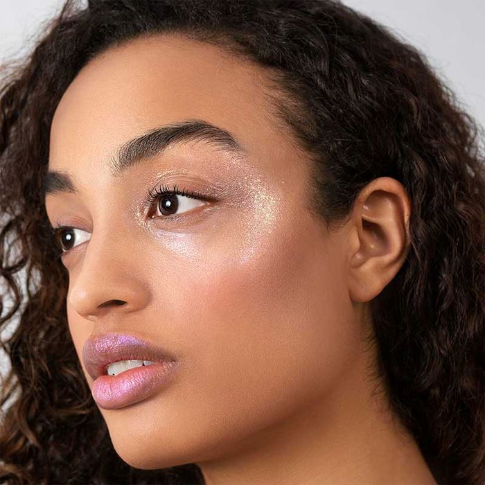 HighShine Liquid Highlight Make-up Every Day And Night 