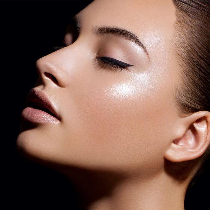 HolyGlow Liquid Highlighter Make-up Every Day And Night 