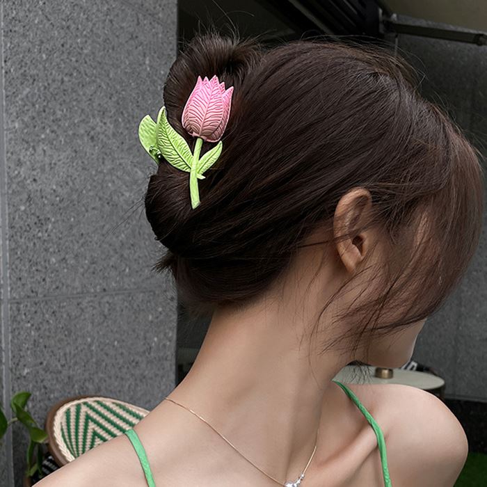 Tulip Claw Clip Hair Styling Tools Every Day And Night 