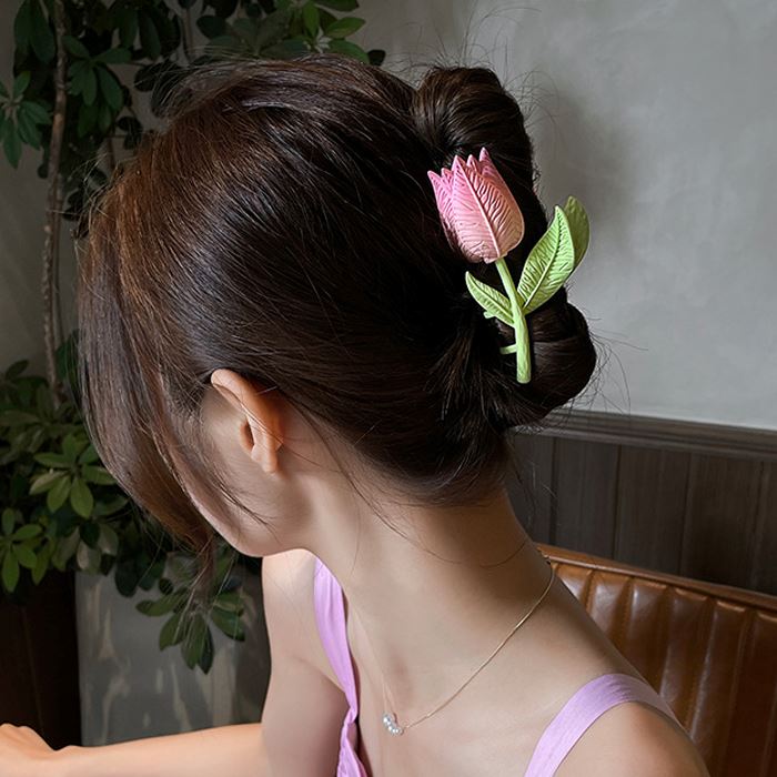 Tulip Claw Clip Hair Styling Tools Every Day And Night 