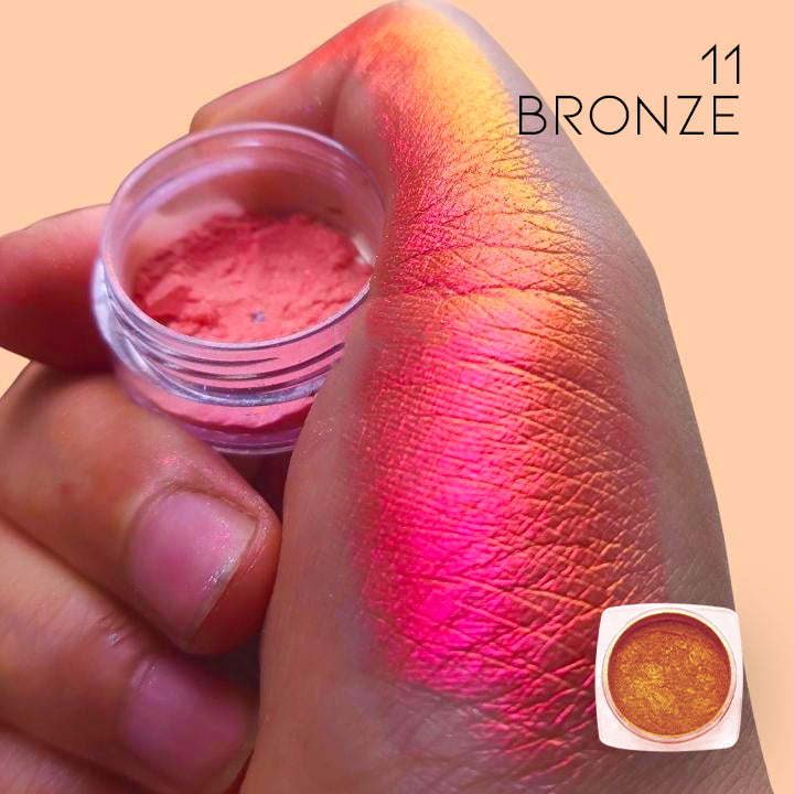 Color Reflect Multichrome Eyeshadow Powder Make-up Every Day And Night 11 Bronze 1PC 