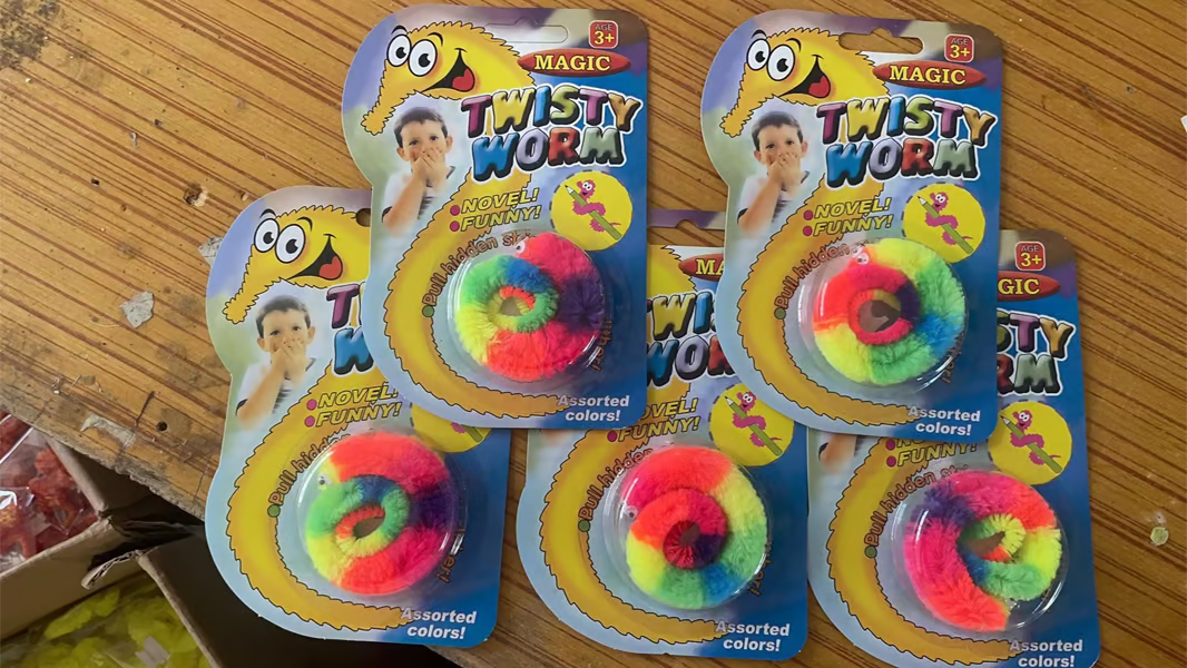 🔥Rainbow Magic Twisty Worm