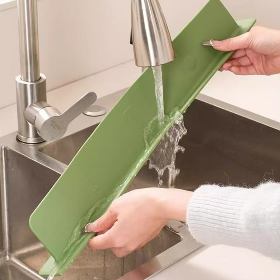 Anti-Splash Silicone Water Retaining Board
