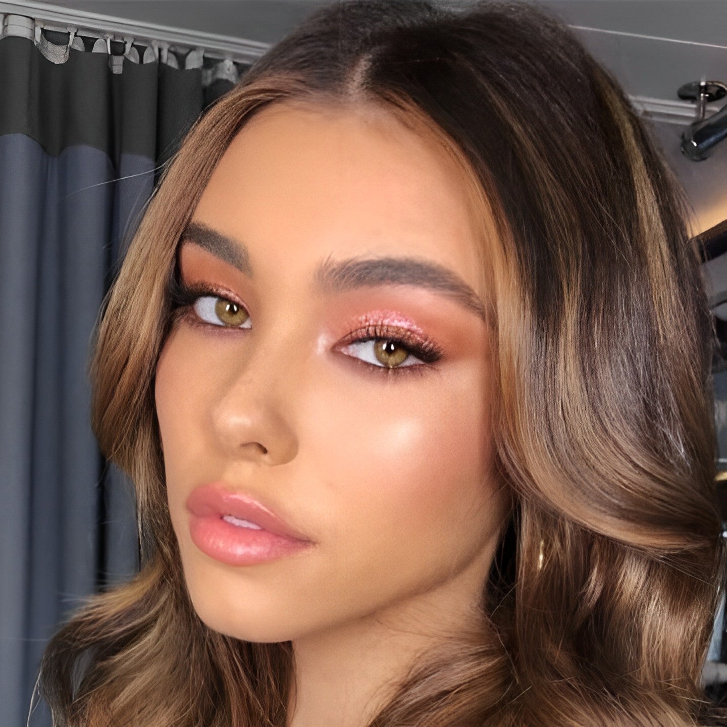 Highshine Waterproof Cream Eyeshadow Make-up Every Day And Night 