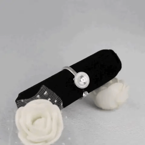 Fivfivgo™ Ring with White Crystal