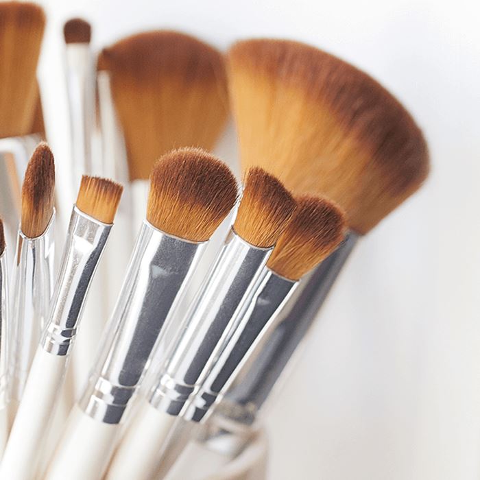 Rinse-Free Makeup Brush Instant Cleaner Makeup Tools Every Day And Night 