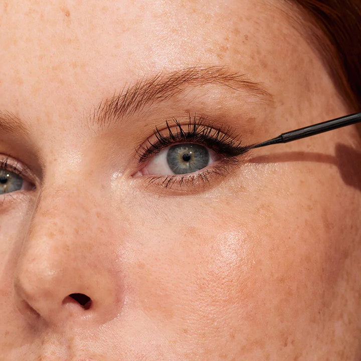 Super Pigmented Color Liquid Eyeliner Make-up Every Day And Night 