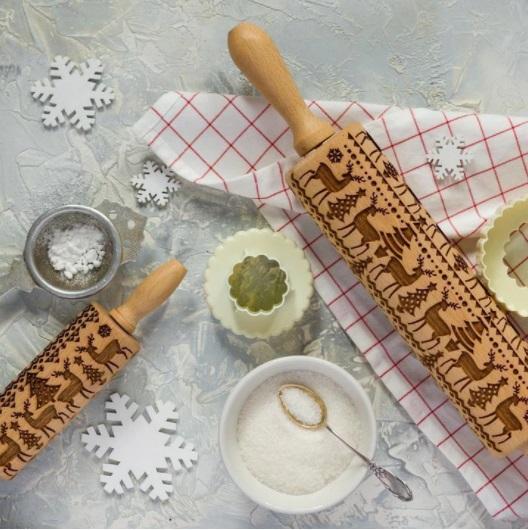 Embossing Wooden Rolling Pin