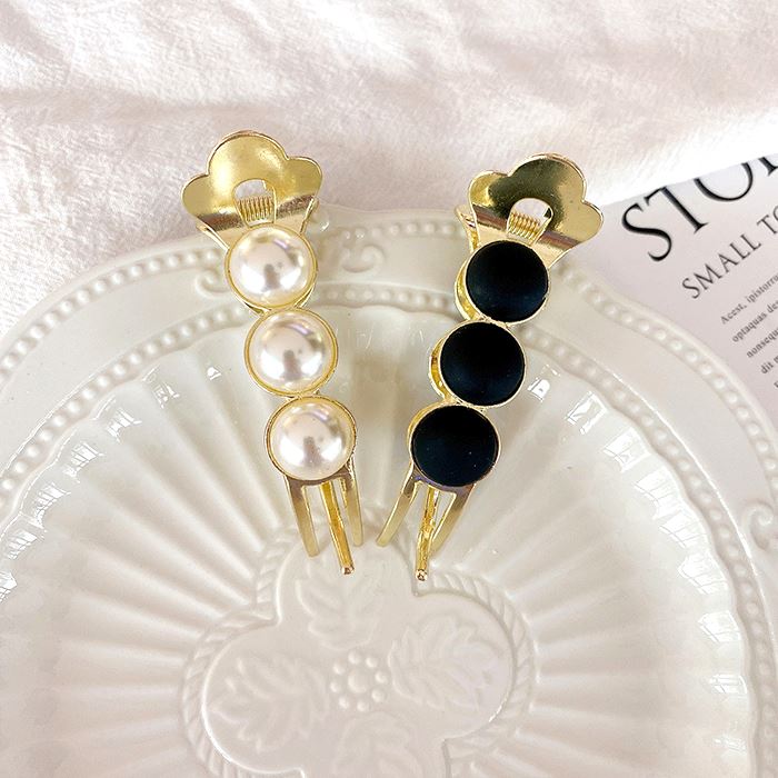 Small Hair Bun Pearl Claw Clip Hair Styling Tools Every Day And Night 