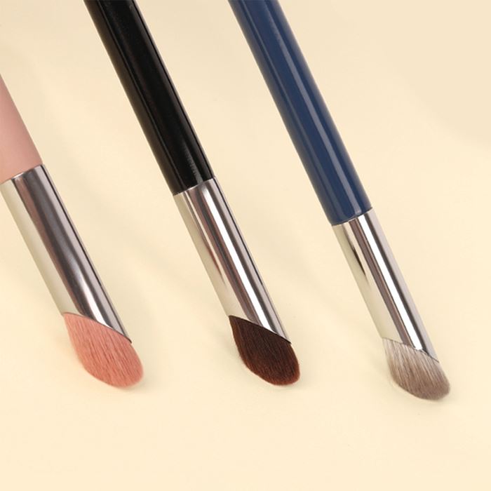 Thumb-Like Concealer Brush Make-up Every Day And Night 