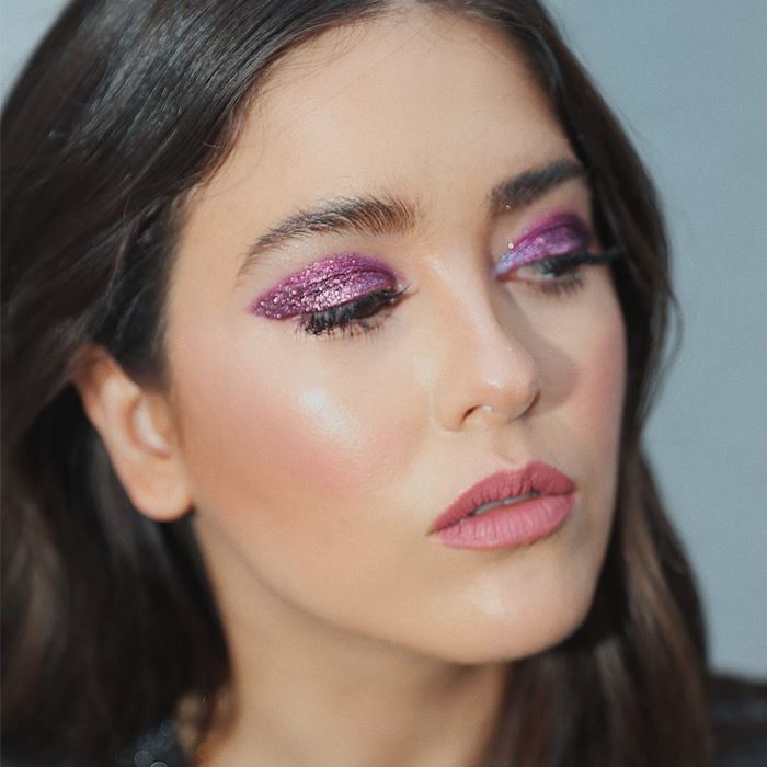 Matt & Glitter 2-In-1 Liquid Eyeshadow Make-up Every Day And Night 