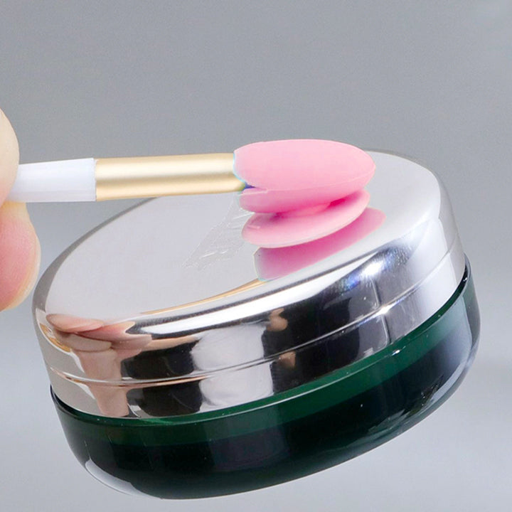 Multi-Use Mini Silicone Brush With Cover Make-up Every Day And Night 
