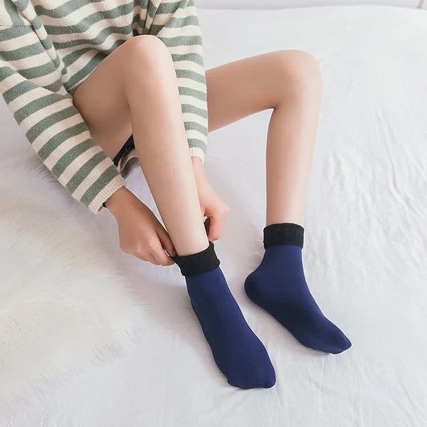 Unisex Snugly Velvet Winter Thermal Socks