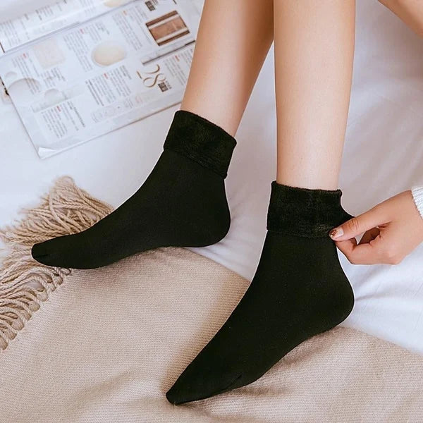 Unisex Snugly Velvet Winter Thermal Socks
